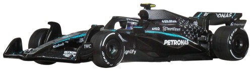 samochod-hot-wheels-mercedes-benz-formula-1-driver-2