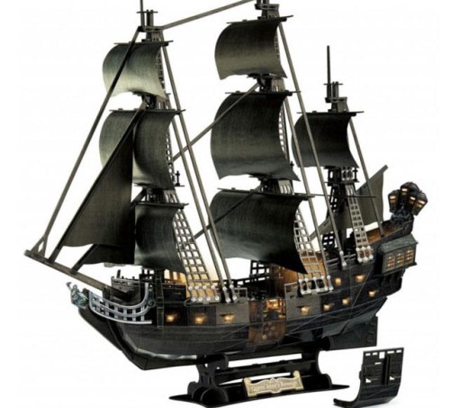 puzzle-3d-revell-pirates-of-the-caribbean-czarna-perla-led-edition