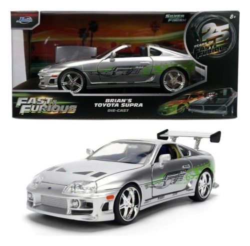 model-fast-furious-toyota-briana-anniversary