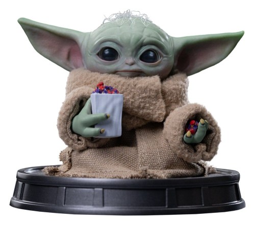 figurka-statuetka-iron-studios-grogu-popcorn-time