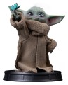 figurka-statuetka-iron-studios-grogu-butterfly-wonder