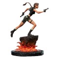 Weta Workshop Tomb Raider Mini Statue Lara Croft: The Sanctuary of Flame 18 cm