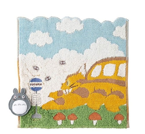 Marushin My Neighbor Totoro Mini Towel Catbus on it's way 25 x 25 cm