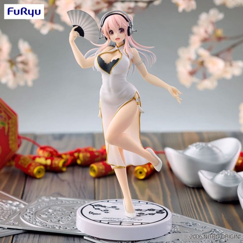 statua-furyu-super-sonico-white-china-dress