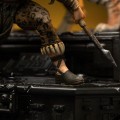 statua-iron-studios-spider-man-vs-villains-kraven-diorama