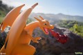 figurka-statuy-pokemon-charizard-47-cm