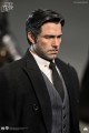 figurka-statuetka-queen-studios-justice-league-bruce-wayne-1-4