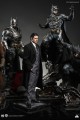 figurka-statuetka-queen-studios-justice-league-bruce-wayne-1-4