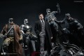 figurka-statuetka-queen-studios-justice-league-bruce-wayne-1-4