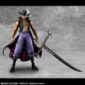 figurka-statuetka-megahouse-one-piece-hawkeye-dracule-mihawk