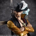 figurka-statuetka-megahouse-one-piece-hawkeye-dracule-mihawk