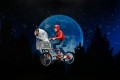figurka-neca-et-the-extra-terrestrial-elliott-i-et-na-rowerze