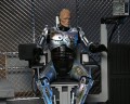 figurka-neca-robocop-battle-damaged-z-fotelem