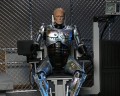 figurka-neca-robocop-battle-damaged-z-fotelem