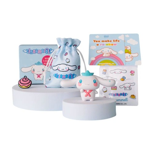 figurka-comansi-hello-kitty-cinnamoroll
