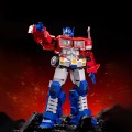 optimus-prime-combot-figurka-transformers