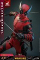 figurka-hot-toys-wolverinepool-deadpool-wolverine