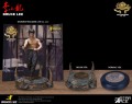 figurka-bruce-lee-enter-the-dragon-kali-sticks