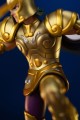 figurka-iron-studios-saint-seiya-capricorn-shura