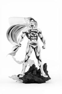 Figurka Statuetka Pure Arts DC Comics Man of Steel Superman Black & White