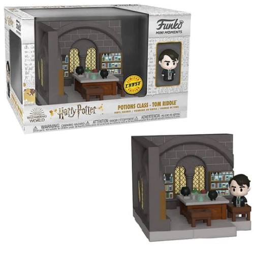 Tom Riddle Mini Moments Harry Potter Funko.jpeg
