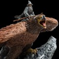 Weta Workshop Figurka Lord of the Rings Statuetka Gandalf on Gwaihir 15 cm