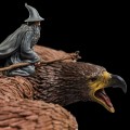 Weta Workshop Lord of the Rings Statuetka Gandalf on Gwaihir Figurka 15 cm