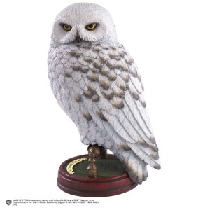 Harry Potter Magical Creatures Figurka Statuetka Hedwig 24 cm