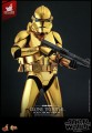 Figurka Hot Toys Star Wars 1/6 Clone Trooper (Gold Chrome Version) Exclusive 30 cm