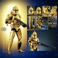 Star-Wars-Action-Figurka-1/6-Clone-Trooper-(Gold-Chrome-Version)-Exclusive-30-cm
