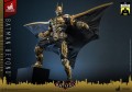 Batman:-Arkham-Knight-Videogame-Masterpiece-Action-Figurka-1/6-Batman-Beyond-(Black-&-Gold-Version)-32-cm