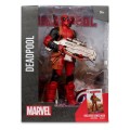 McFarlane Toys Marvel Collection PVC Statue 1/6 Deadpool (Deadpool #1) 27 cm
