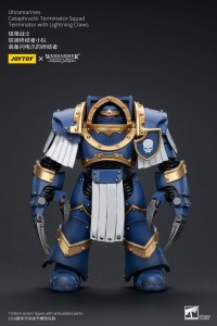 Warhammer The Horus Heresy Action Figurka 1/18 Ultramarines Cataphractii Terminator Squad Terminator with Lightning Claws 14 cm      