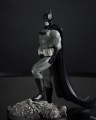 DC Direct Statuetka 1/10 Batman by Bjorn Barends (Black White) Figurka McFarlane Toys 18 cm