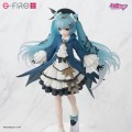 Hatsune-Miku-Series-PVC-Figure-Statuetka-Miku-Autumn-Outing-22-cm