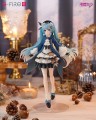 Hatsune-Miku-Series-PVC-Figure-Statuetka-Miku-Autumn-Outing-22-cm