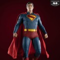 Statua McFarlane Toys Superman 2025 35 cm
