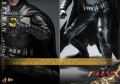figurka-hot-toys-batman-modern-suit