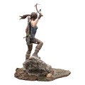 Tomb Raider Lara Croft Survivor Figurka Dark Horse 33 cm