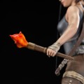 Dark Horse Figurka Tomb Raider Lara Croft Survivor 33 cm