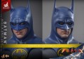 Figurka Hot Toys Batman Blue & Grey Suit 30 cm
