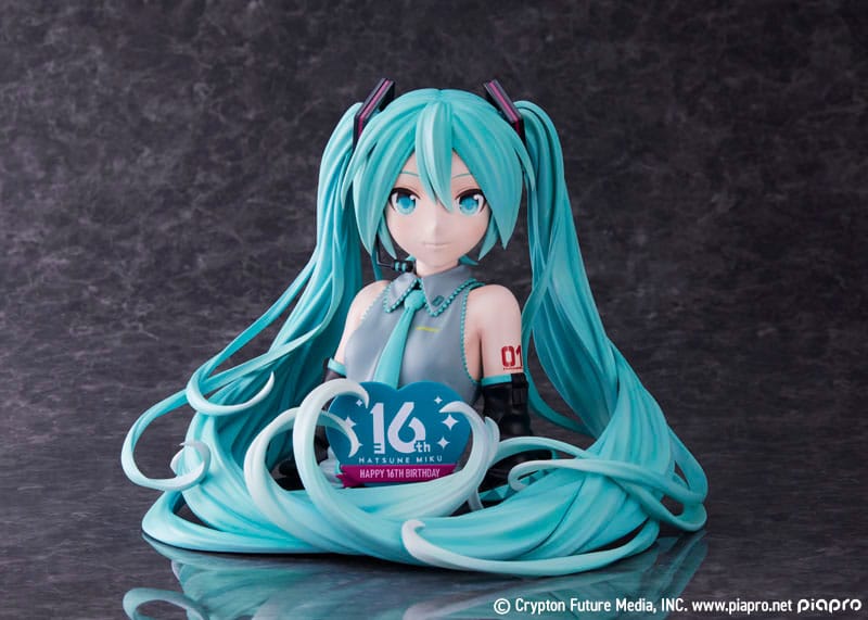 FuRyu: Hatsune Miku - Hatsune Miku 16th Anniversary